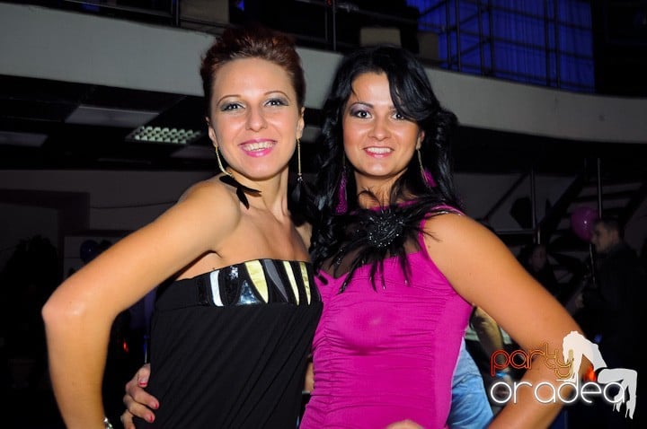 Revelion în No Problem,