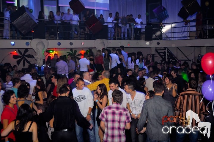 Revelion în No Problem,
