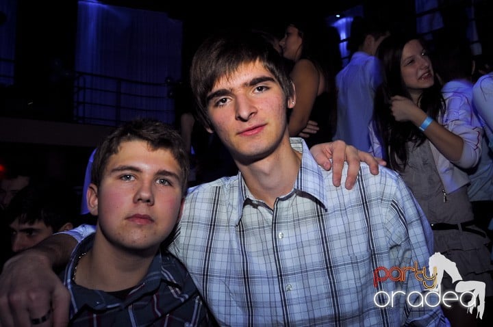 Revelion în No Problem,