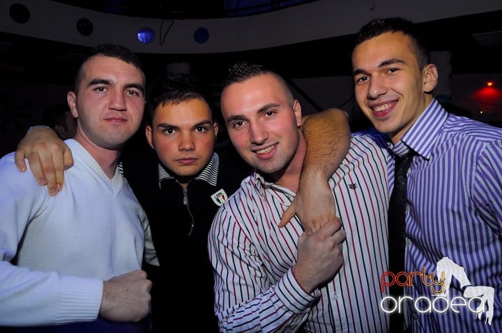 Revelion în No Problem,