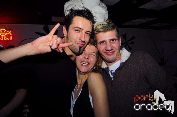 Revelion în No Problem,