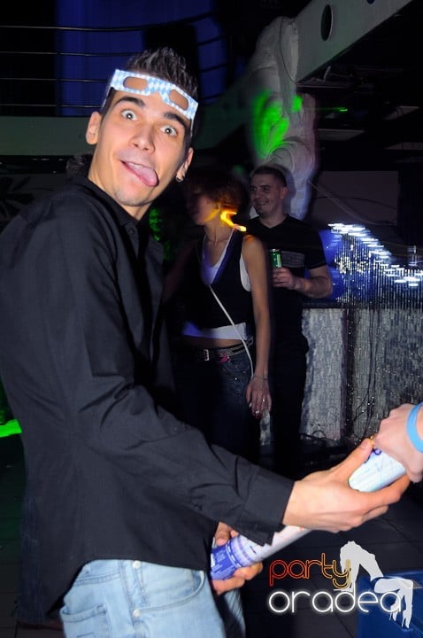 Revelion în No Problem,