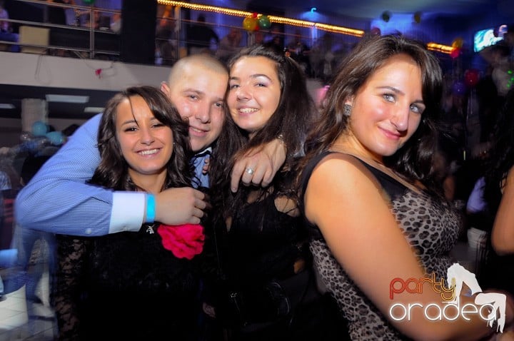 Revelion în No Problem,