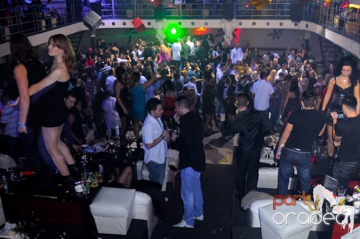 Revelion în No Problem,