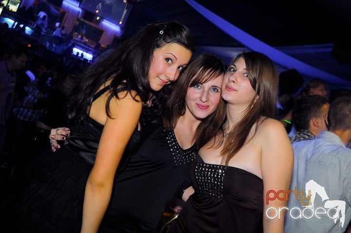 Revelion în No Problem,
