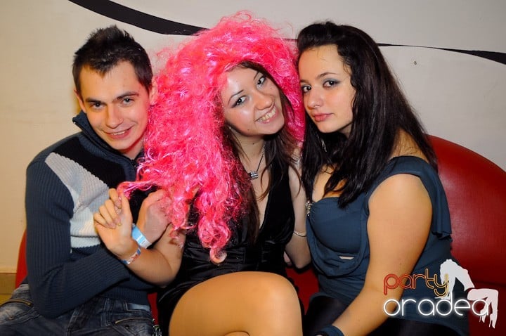 Revelion în No Problem,