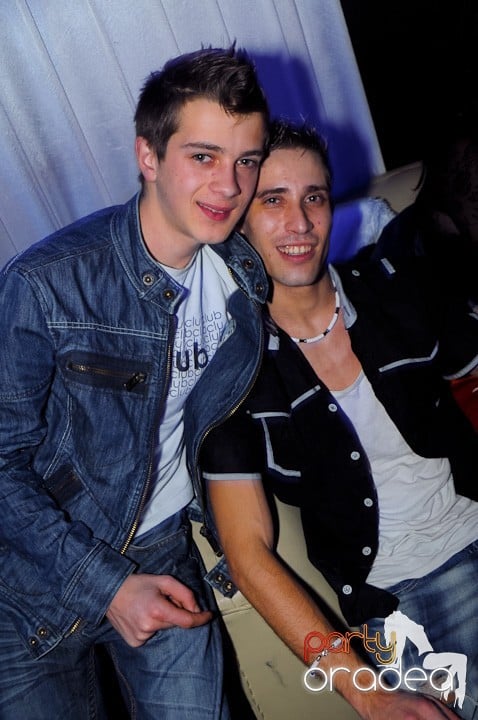 Revelion în No Problem,