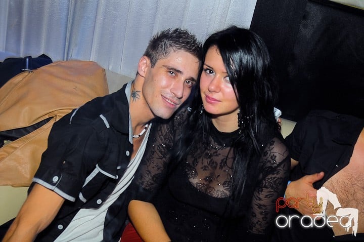 Revelion în No Problem,