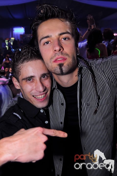 Revelion în No Problem,