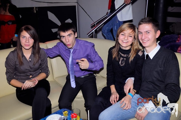 Revelion în No Problem,