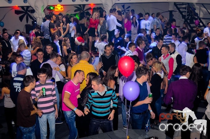 Revelion în No Problem,