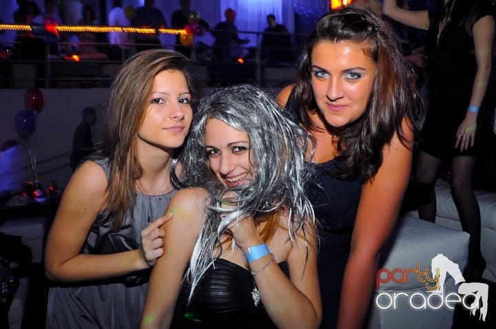 Revelion în No Problem,