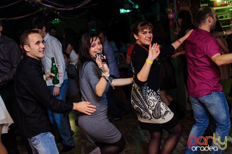 Revelion în Queen's Music Pub, Queen's Music Pub