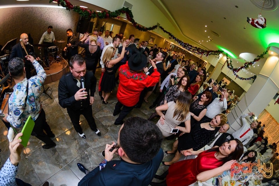 Revelion la Hotel Termal, Hotel Termal