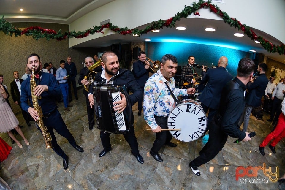 Revelion la Hotel Termal, Hotel Termal