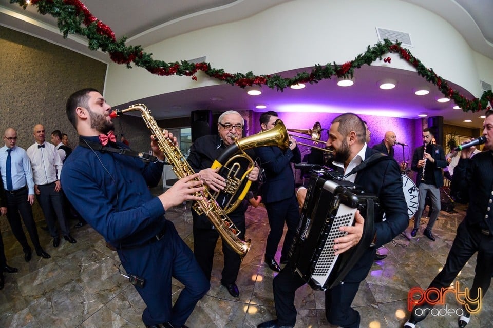 Revelion la Hotel Termal, Hotel Termal