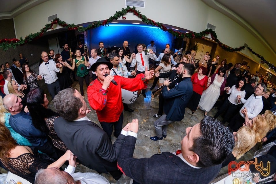 Revelion la Hotel Termal, Hotel Termal