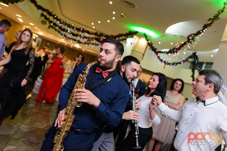 Revelion la Hotel Termal, Hotel Termal