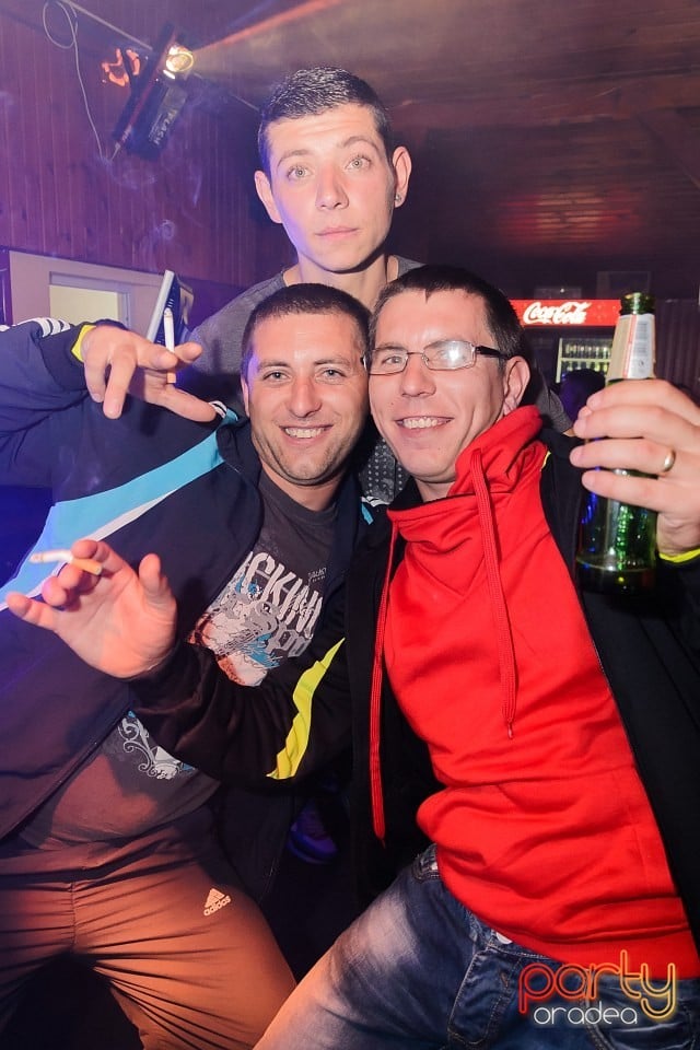 Rezident Night, 