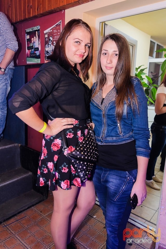 Rezident Night, 