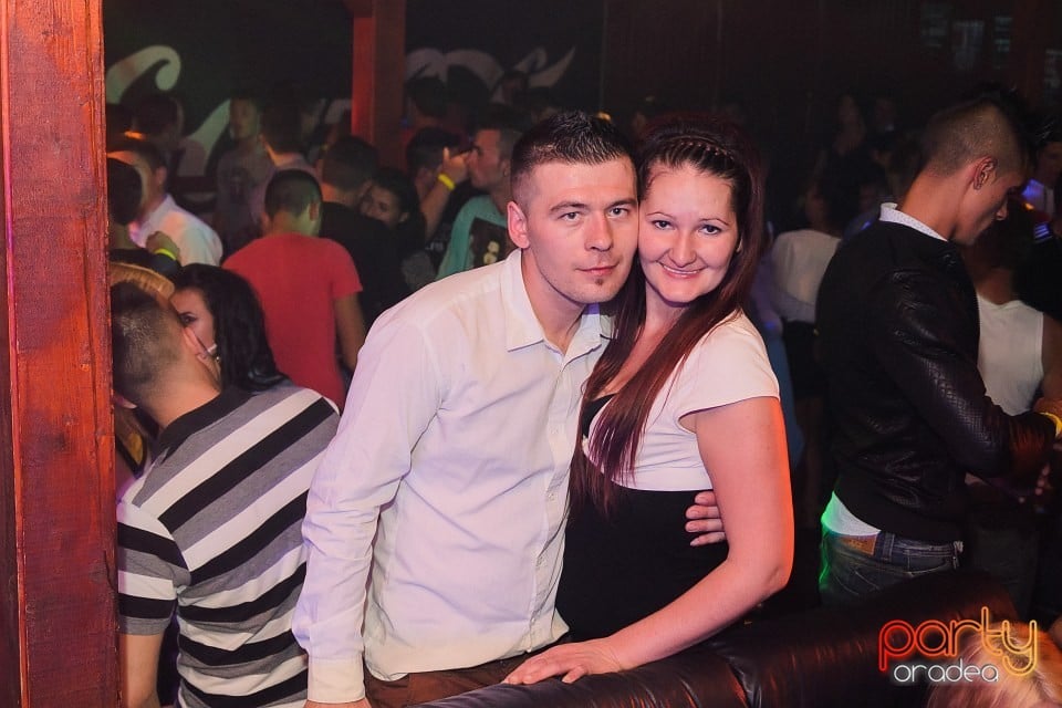 Rezident Night, 