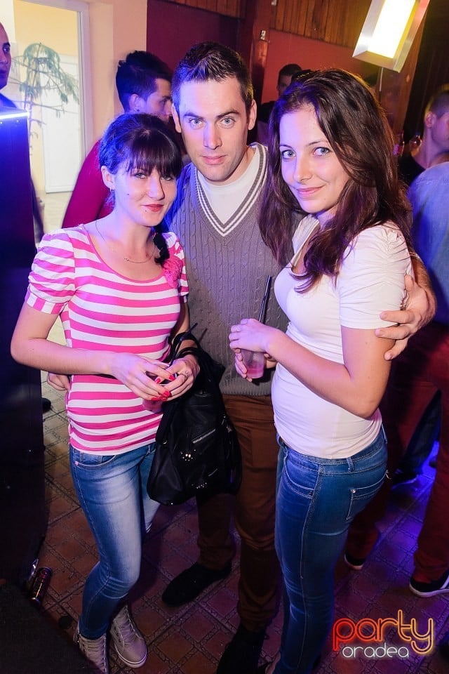 Rezident Night, 
