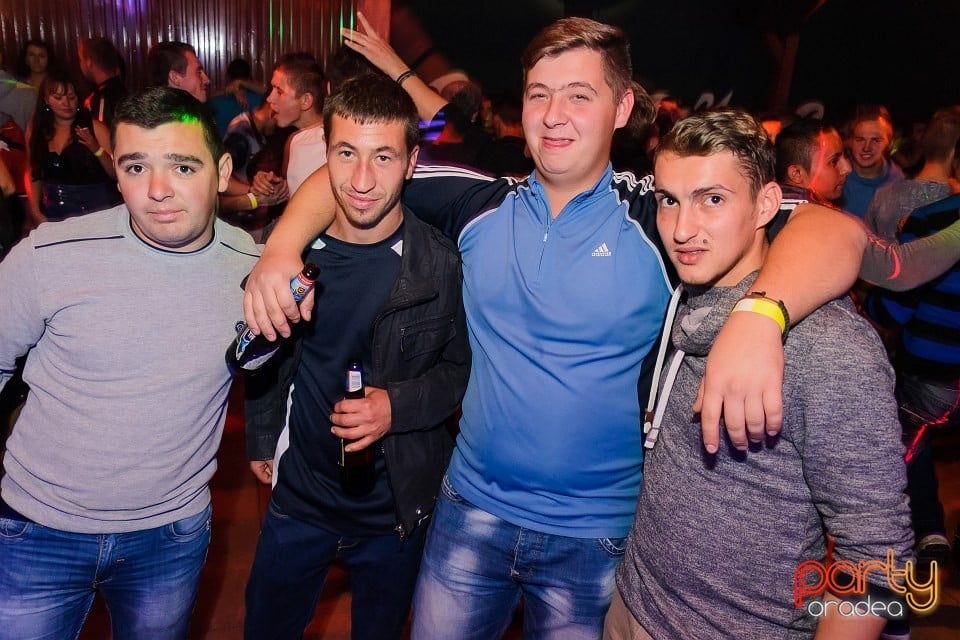 Rezident Night, 