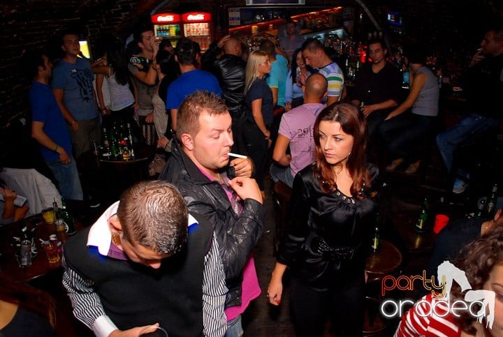 Ring de dans plin în Escape, 