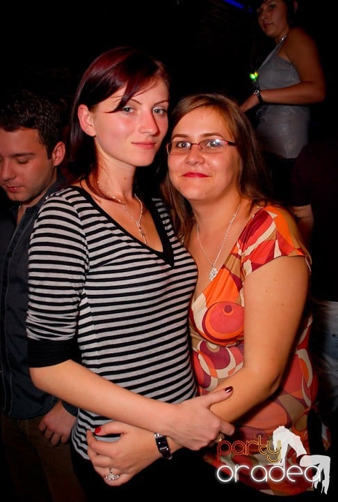 Ring de dans plin în Escape, 