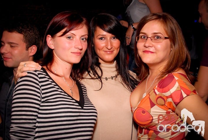 Ring de dans plin în Escape, 