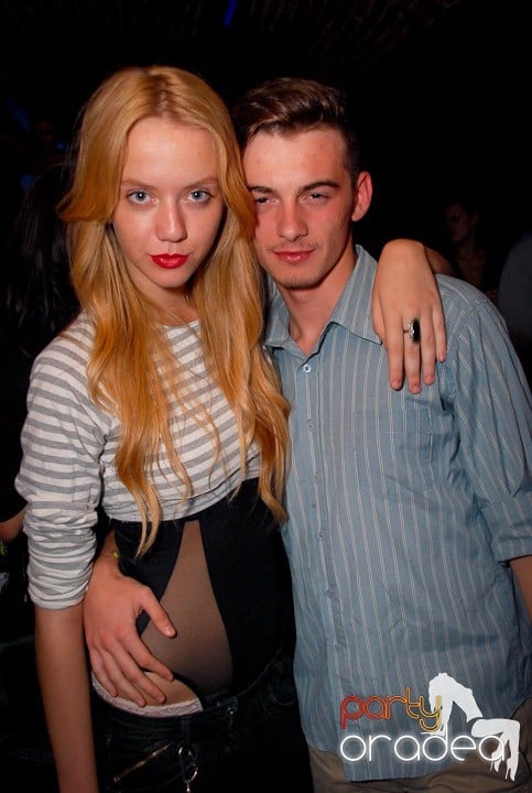 Ring de dans plin în Escape, 