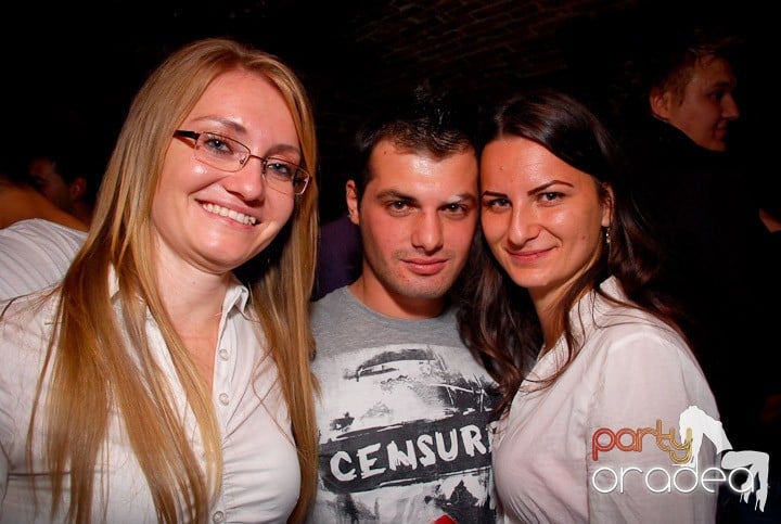 Ring de dans plin în Escape, 