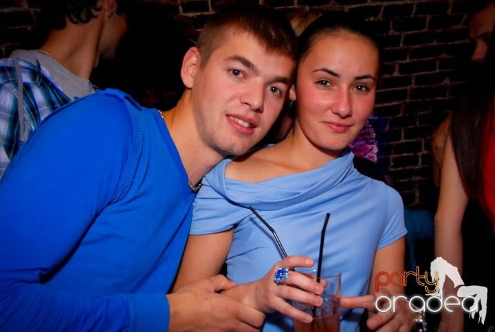 Ring de dans plin în Escape, 