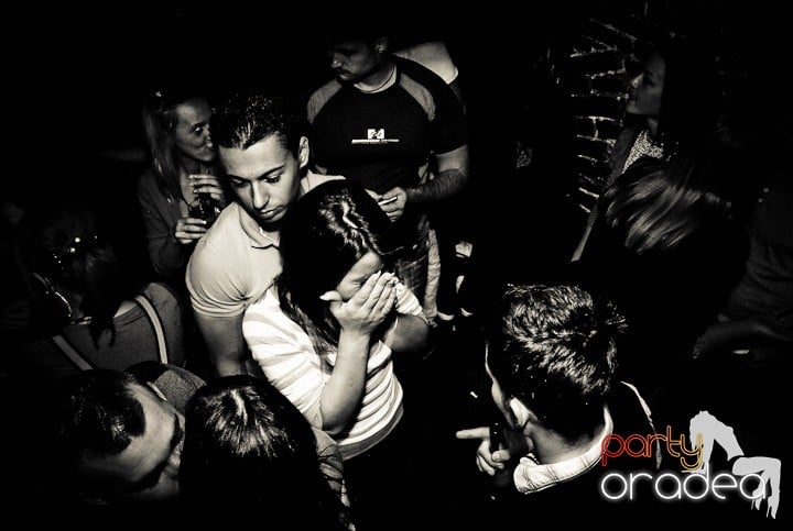 Ring de dans plin în Escape, 