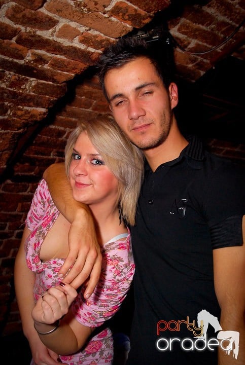 Ring de dans plin în Escape, 