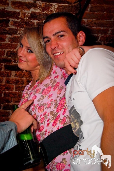 Ring de dans plin în Escape, 