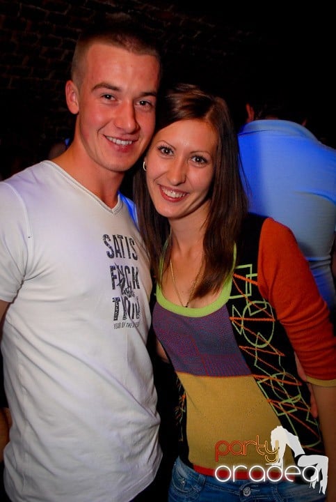 Ring de dans plin în Escape, 