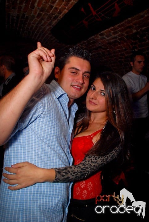 Ring de dans plin în Escape, 