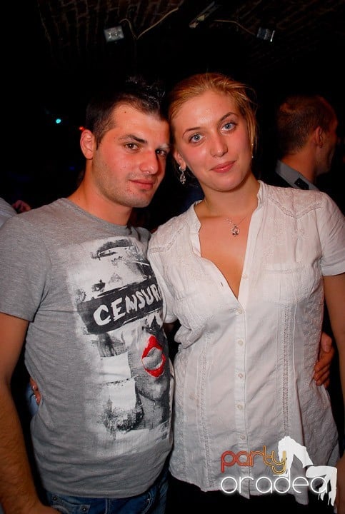 Ring de dans plin în Escape, 