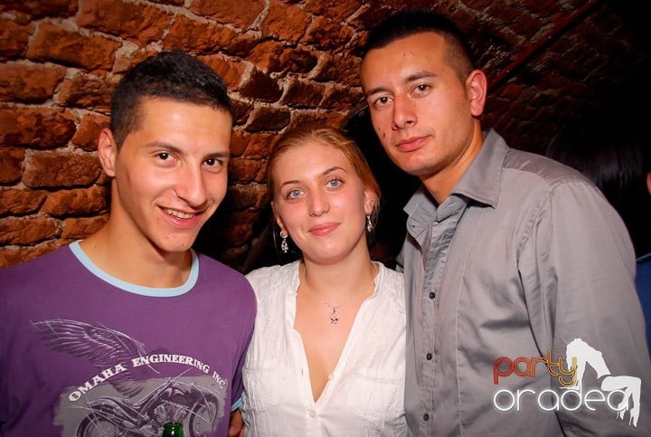 Ring de dans plin în Escape, 