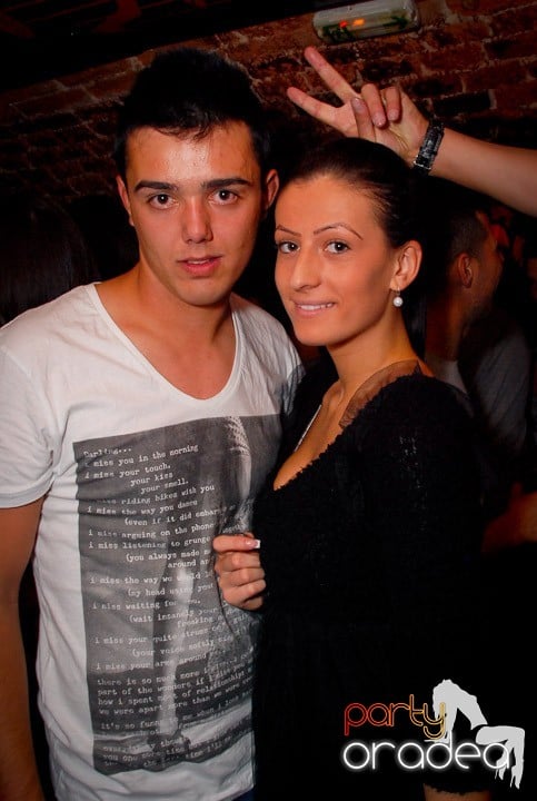 Ring de dans plin în Escape, 