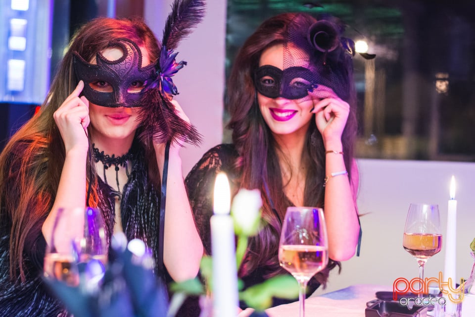 Masquerade Ball, Restaurant Rivo