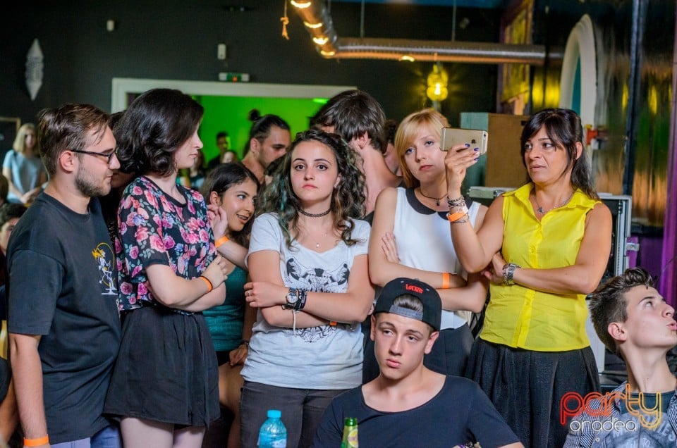 Rockstation; Final Jam, Moszkva Caffe