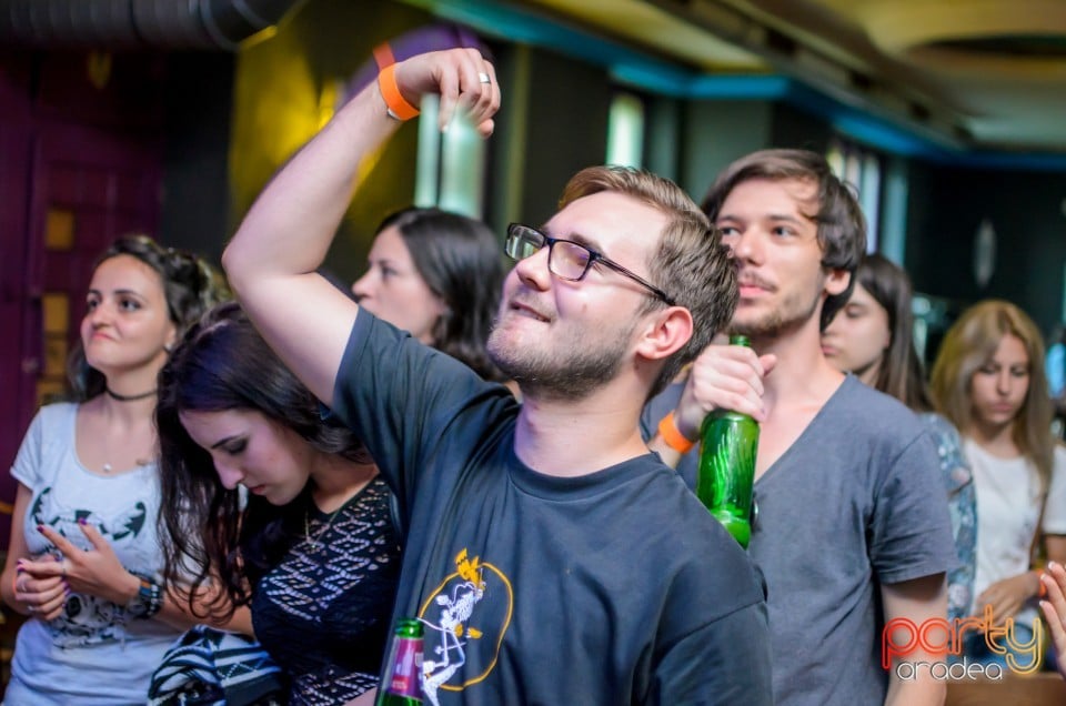 Rockstation; Final Jam, Moszkva Caffe