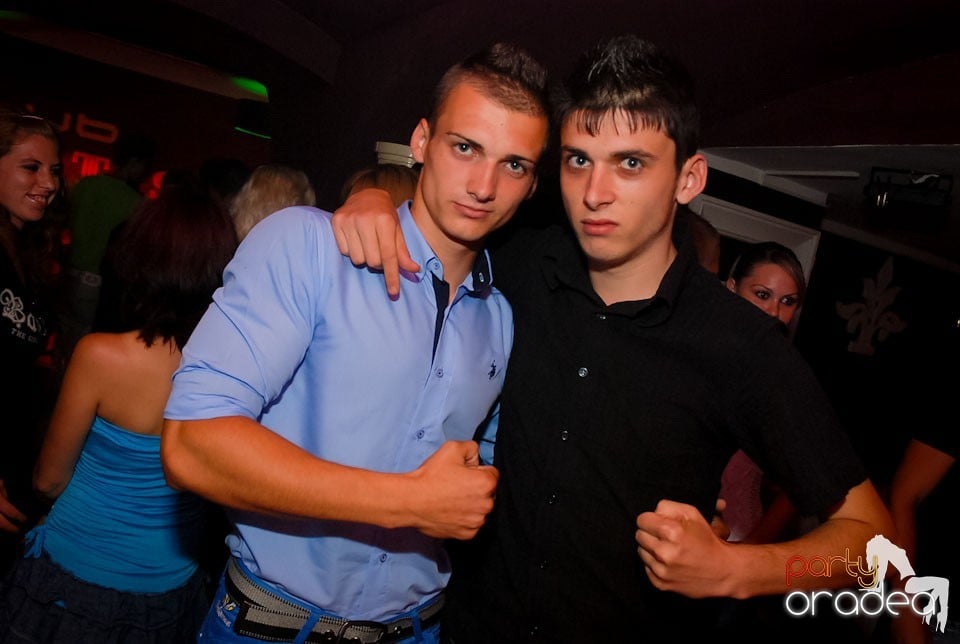 Romanian House Mafia în Club Atti's,