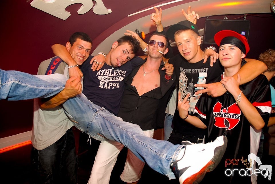 Romanian House Mafia în Club Atti's,