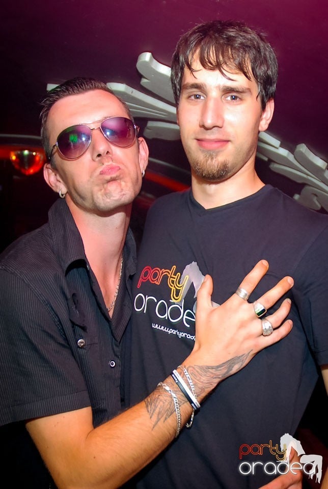 Romanian House Mafia în Club Atti's,