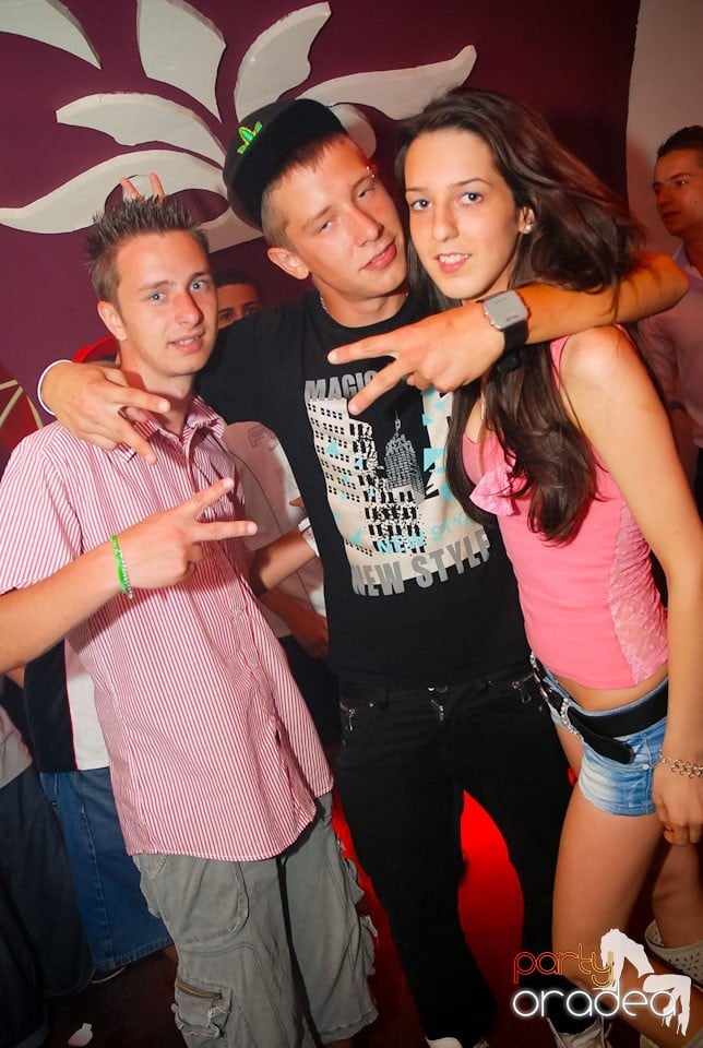 Romanian House Mafia în Club Atti's,