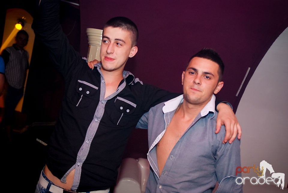 Romanian House Mafia în Club Atti's,