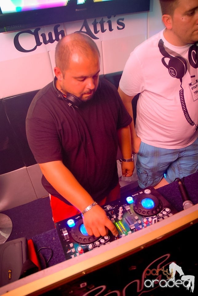 Romanian House Mafia în Club Atti's,